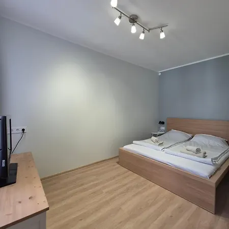 Elina Hotel